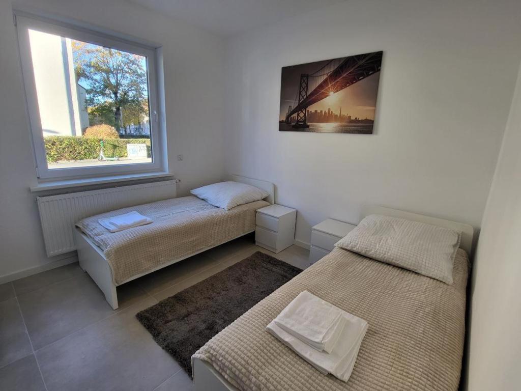 Monteurzimmer Mit Zwei Einzelnen Betten In Einer 3Zi Wohnung Mit Kuche Und Bad 奥斯纳布吕克 外观 照片